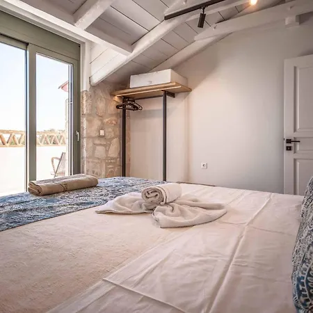 Irini Villa Xirokástellon