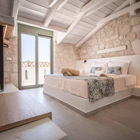 Irini Villa Xirokastellon